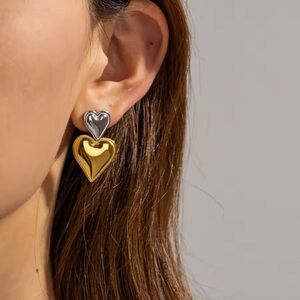 Love - Chic Heart Shape Stainless Steel Minimalist Earrings 18K Gold PVD Plated